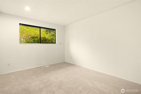 12511 37th Avenue NE Seattle WA 98125