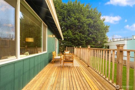 12511 37th Avenue NE Seattle WA 98125