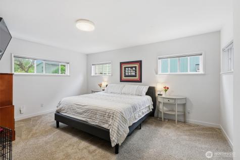 4743 50th Avenue SW Seattle WA 98116