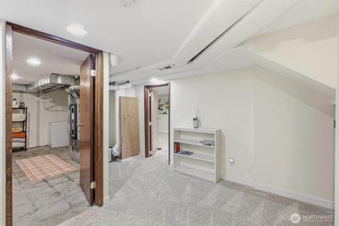4743 50th Avenue SW Seattle WA 98116