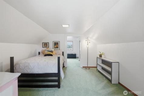 4743 50th Avenue SW Seattle WA 98116