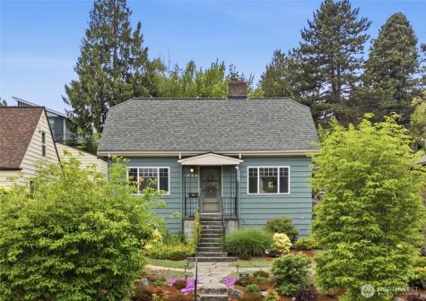 4743 50th Avenue SW Seattle WA 98116
