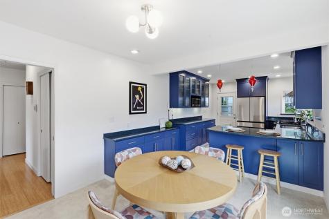 4743 50th Avenue SW Seattle WA 98116