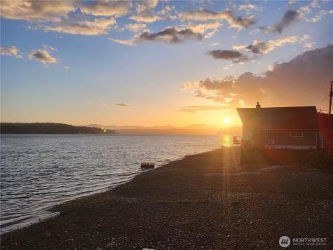 13300 North Shore Belfair WA 98528