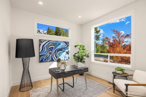 5816 NE 4th Place Renton WA 98059