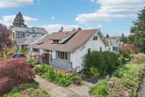4817 Greenwood Avenue N Seattle WA 98103