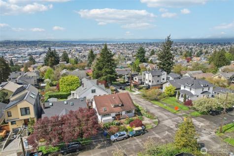 4817 Greenwood Avenue N Seattle WA 98103