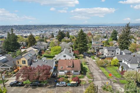 4817 Greenwood Avenue N Seattle WA 98103