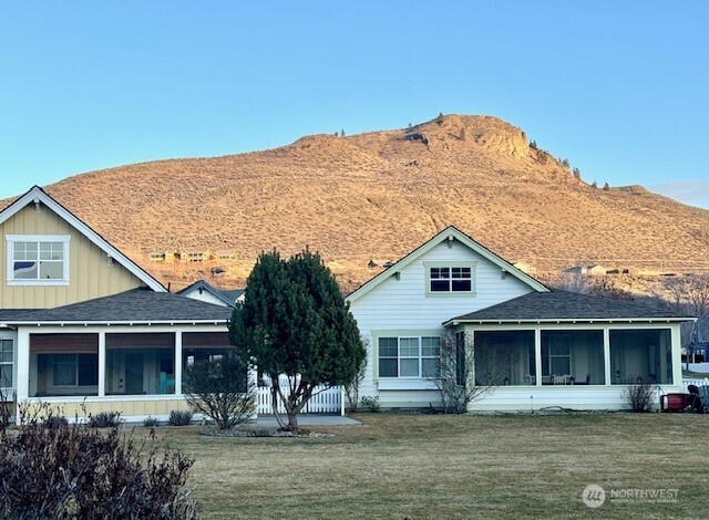 102 Shenanigan Lane Oroville WA 98844