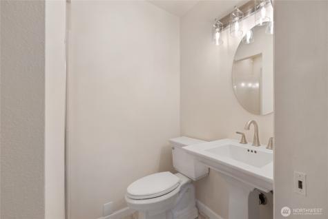 5316 East Drive Everett WA 98203