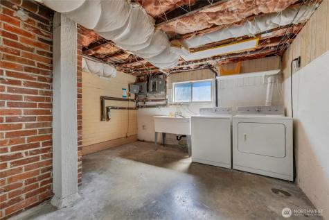 5316 East Drive Everett WA 98203