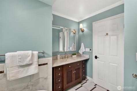 7700 California Avenue SW Seattle WA 98136