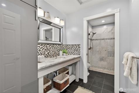 7700 California Avenue SW Seattle WA 98136