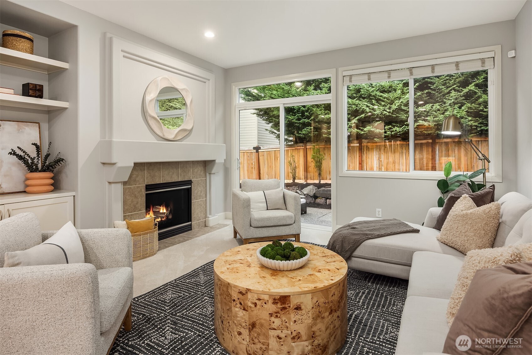 914 272nd Place SE Sammamish WA 98075