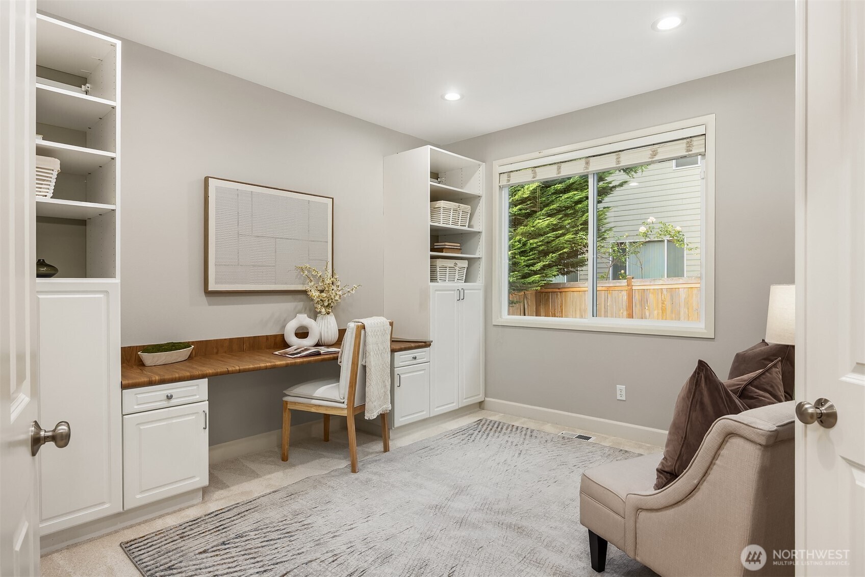 914 272nd Place SE Sammamish WA 98075