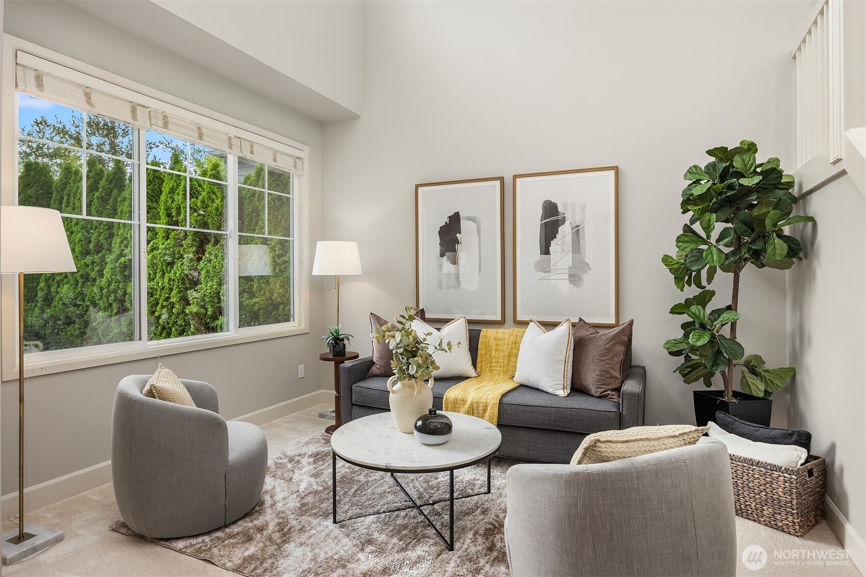 914 272nd Place SE Sammamish WA 98075