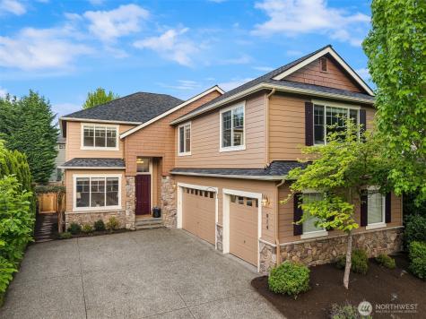 914 272nd Place SE Sammamish WA 98075