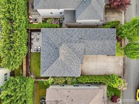 914 272nd Place SE Sammamish WA 98075