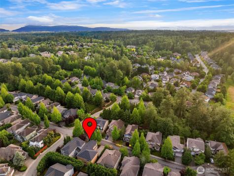 914 272nd Place SE Sammamish WA 98075