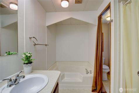 2725 E Fir Street Mount Vernon WA 98273