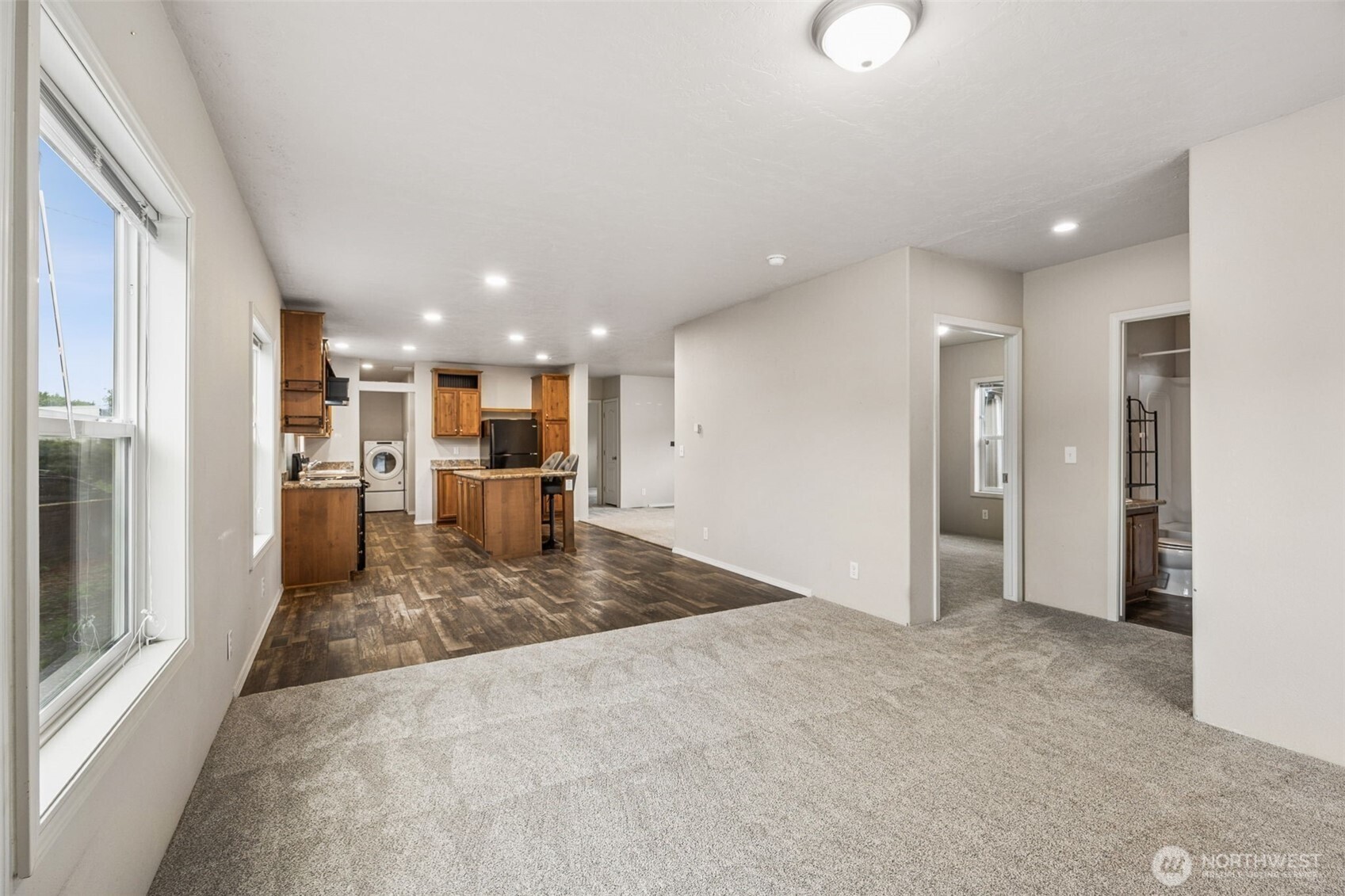 1720 Maple Lane Kent WA 98030