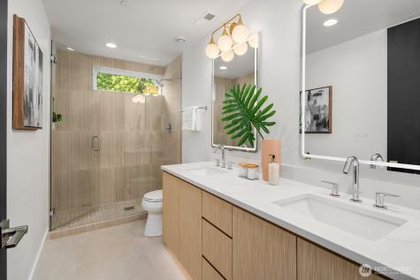 3983 162nd Place SE Bellevue WA 98006