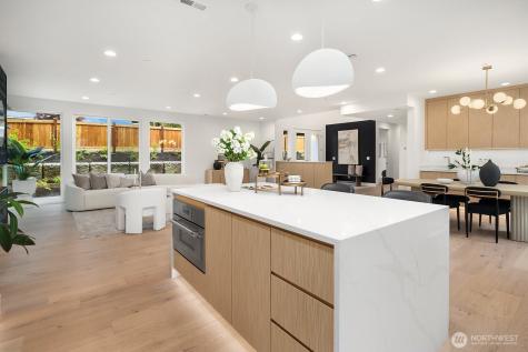 3983 162nd Place SE Bellevue WA 98006