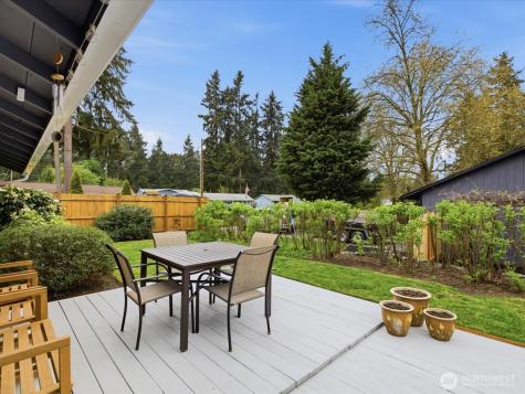 5907 227th Street SW Mountlake Terrace WA 98043