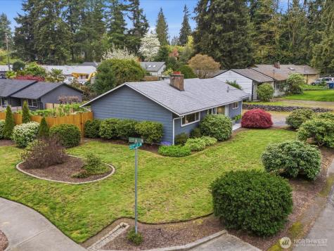 5907 227th Street SW Mountlake Terrace WA 98043