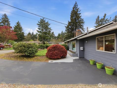5907 227th Street SW Mountlake Terrace WA 98043