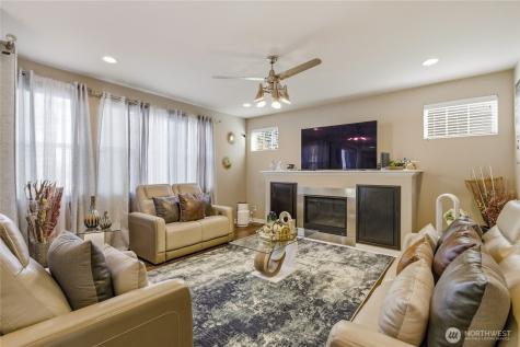 33852 56th Place S Auburn WA 98001