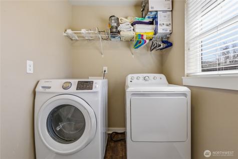 33852 56th Place S Auburn WA 98001
