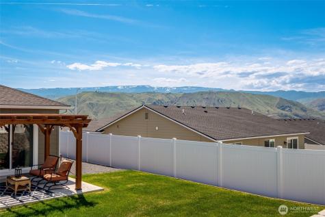 2355 3rd St SE East Wenatchee WA 98802