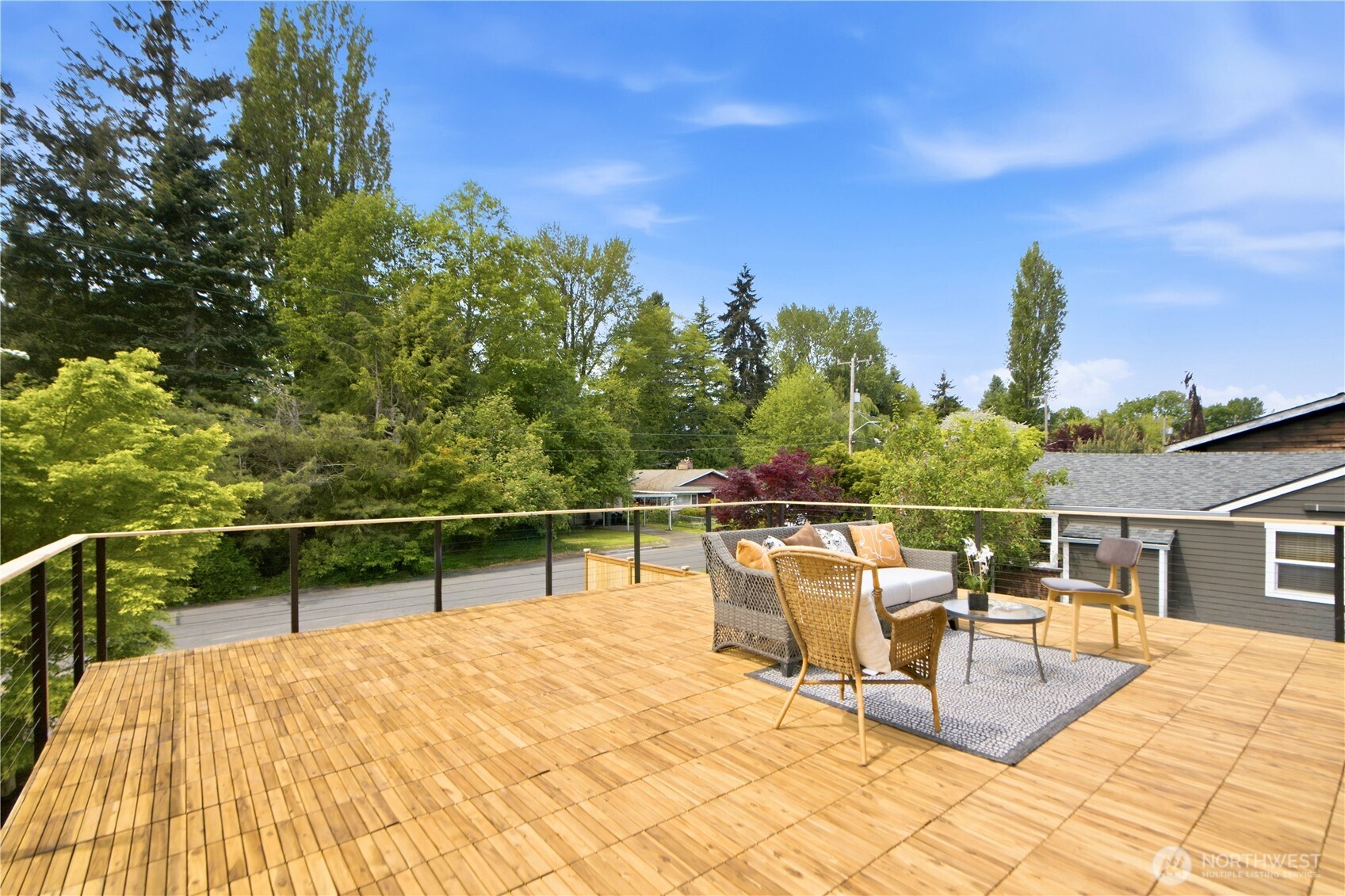 9526 7th Avenue NW Seattle WA 98117