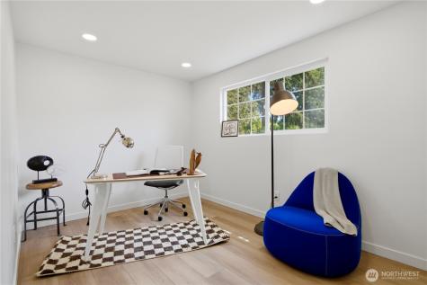 9526 7th Avenue NW Seattle WA 98117