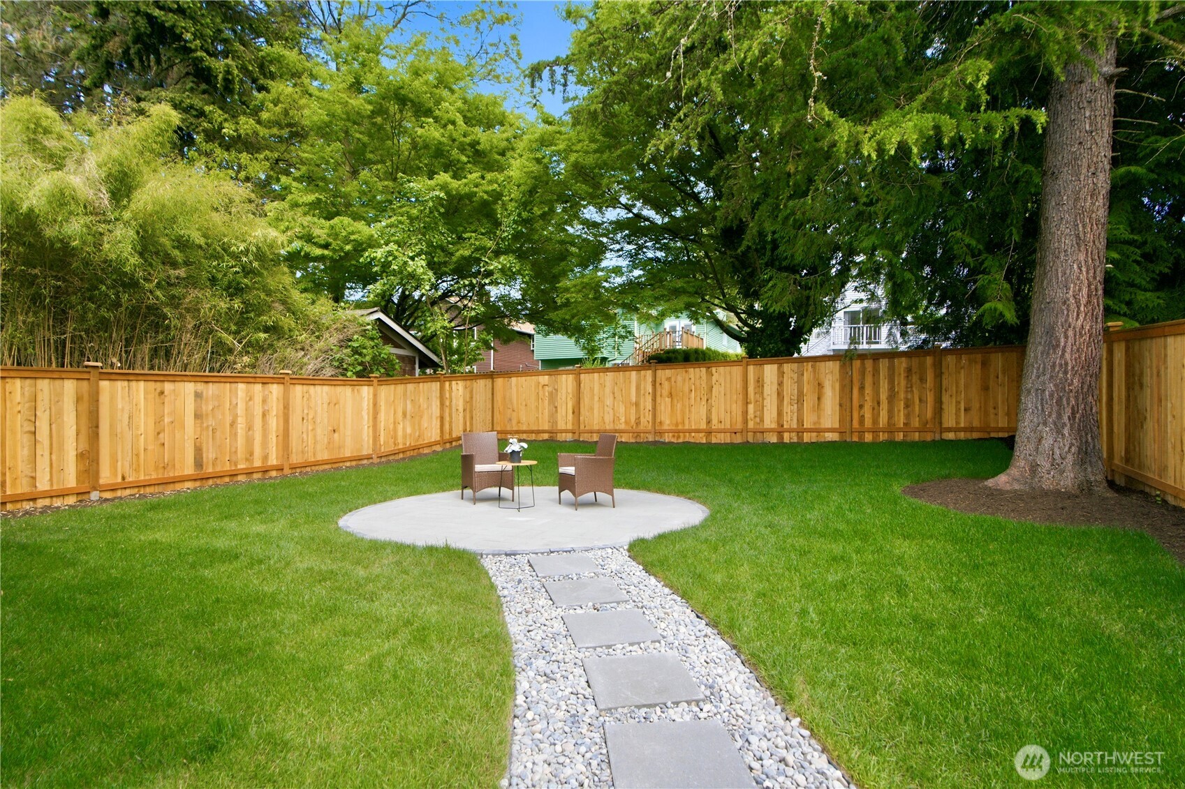 9526 7th Avenue NW Seattle WA 98117