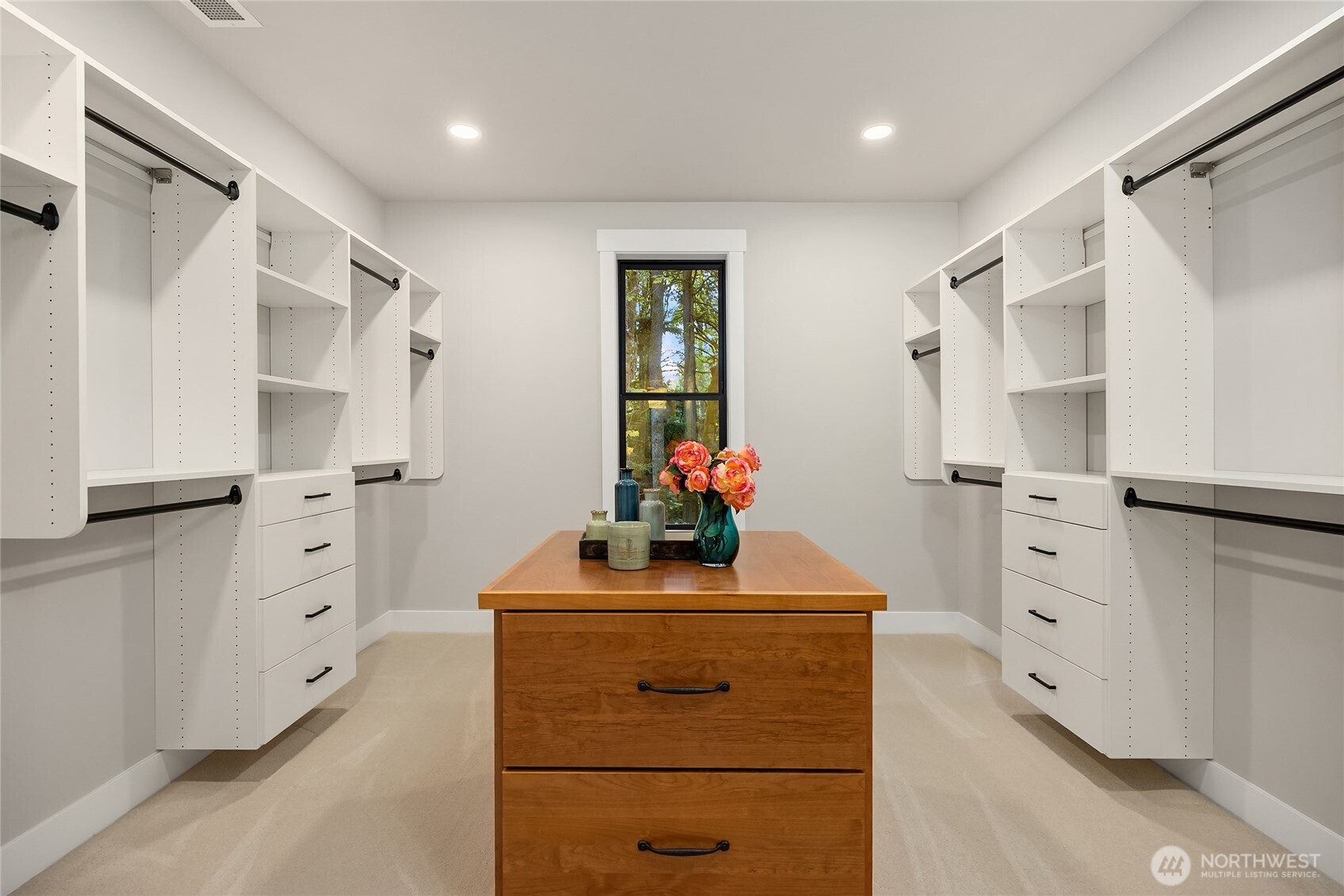 7535 NE West Port Madison Road Bainbridge Island WA 98110