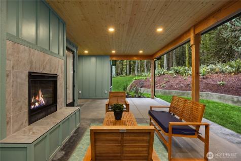 7535 NE West Port Madison Road Bainbridge Island WA 98110