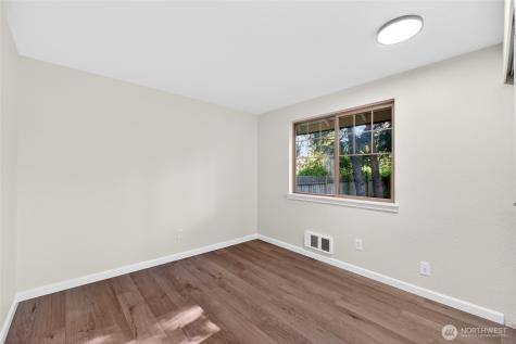 8716 157th St Ct E Puyallup WA 98375