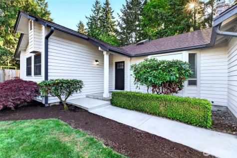 8716 157th St Ct E Puyallup WA 98375
