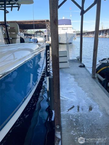 3911 Lake Washington Boulevard SE Bellevue WA 98006