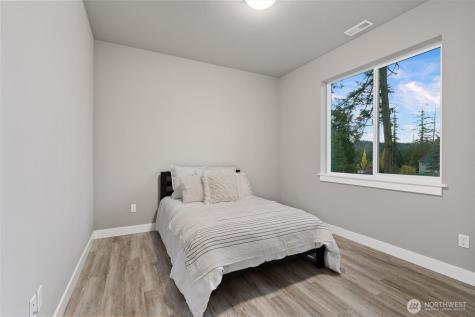 244 David Street Camano Island WA 98282