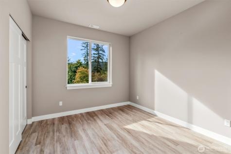 244 David Street Camano Island WA 98282