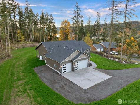 244 David Street Camano Island WA 98282