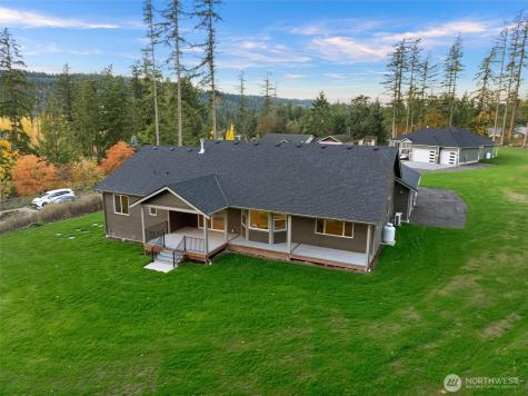 244 David Street Camano Island WA 98282