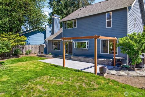 13505 174th Avenue NE Redmond WA 98052