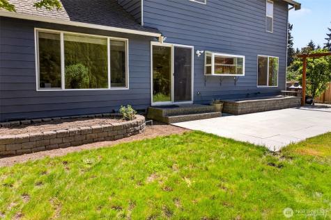 13505 174th Avenue NE Redmond WA 98052