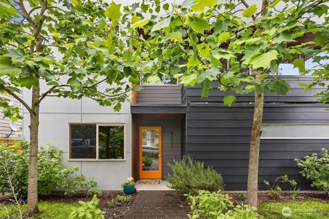 9230 Interlake Avenue N Seattle WA 98103