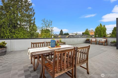 9230 Interlake Avenue N Seattle WA 98103