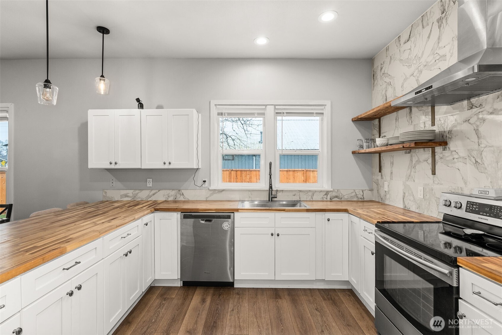 262 SW 2nd Street Chehalis WA 98532